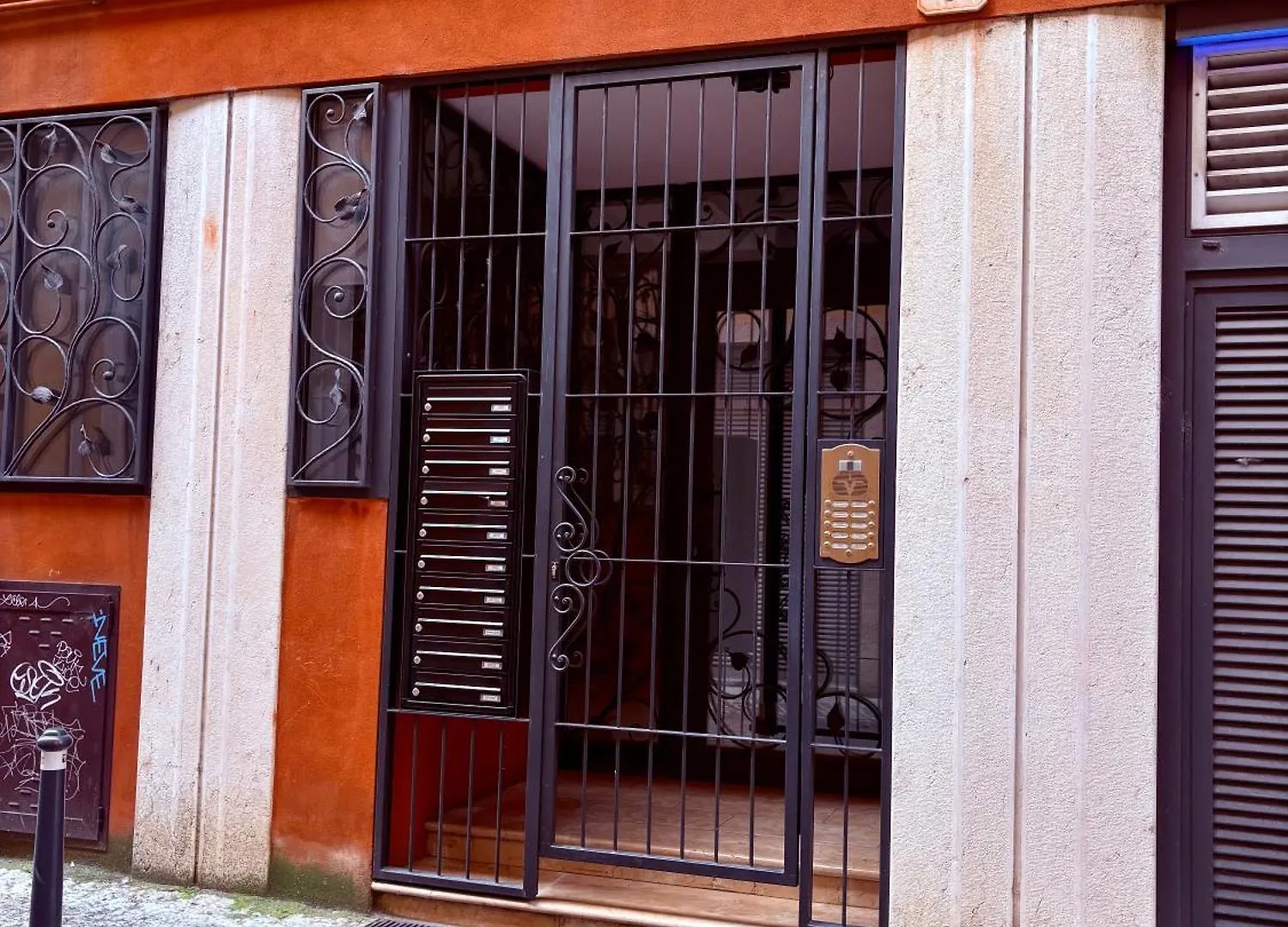 Vicolo Chiodo 9 location